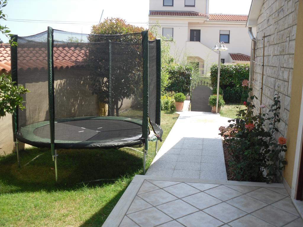 Holiday Pool House Pula Room photo